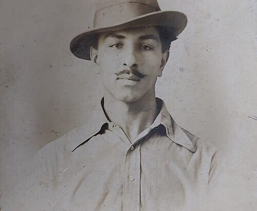 A_1929_photograph_of_Bhagat_Singh_restored_from_Delhi_Archives